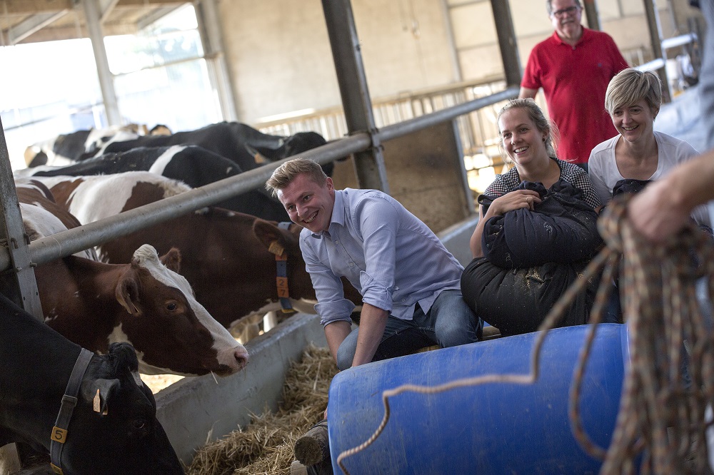 Belgische melkveehouders steken met FarmFun de grens over